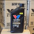 Valvoline Vr1 Racing Oil 4t 10W40 10W50 Size 1 Liter Motorcycle Engine Oil 100% Genuine Synthetic Vr1. 