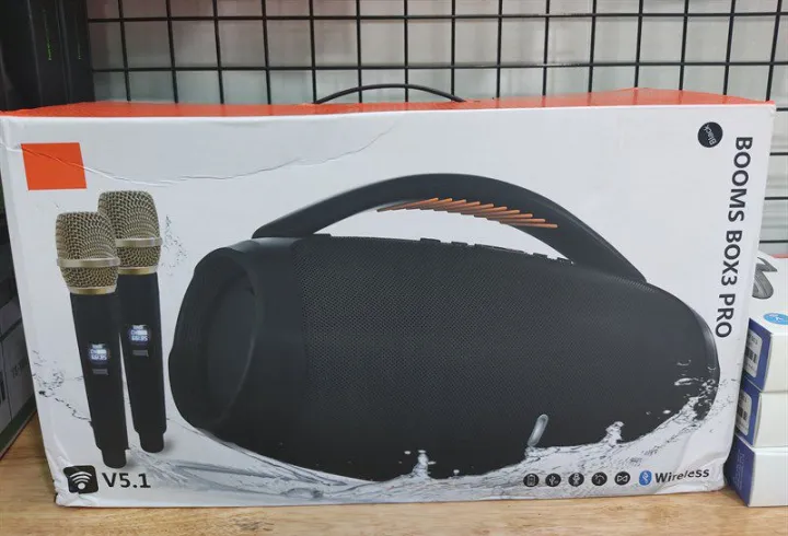 BOOMSBOX%203%20PRO%20portable%20Bluetooth%20speaker%20(%20with%202%20rechargeable%20wireless%20mic%20)%20-%20Image%207