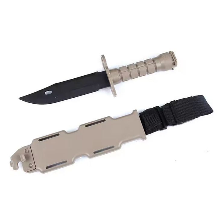 Rubber%20Knife%20Training%20with%20Sheath,%20Fake%20plastic%20dagger,%20Flexible%20and%20Soft%20Fixed%20Blade%20Suitable%20for%20props,%20Halloween%20martial%20arts%20-%20Image%204