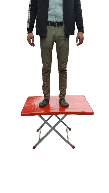 Pure%20plastic%20folding%20table%20%7C%20Outdoor%20and%20indoor%20use%20%7C%20Differnent%20beautiful%20colors%20%7C%20pure%20material%7C%20new%20design%20table%20-%20Image%202