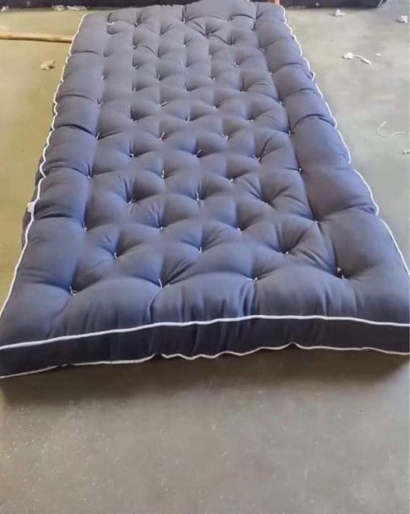 Dasna%20Mattress%20Design%20(%203/6%20ft%20size)%20=%2015%20kg%20kapas%20weight.%20-%20Image%206