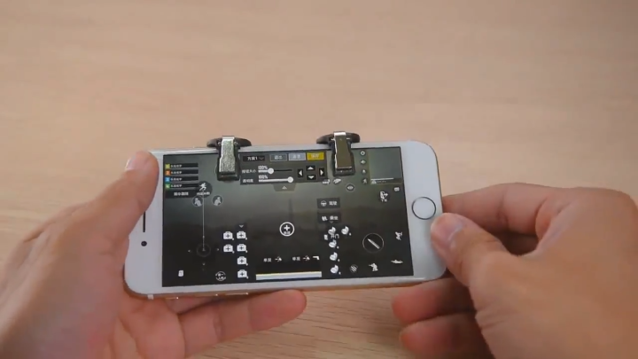 Mobile Gaming Trigger – 2 Trigger 4 Finger Type Game play Controller for PUBG & Free Fire | Premium Quality