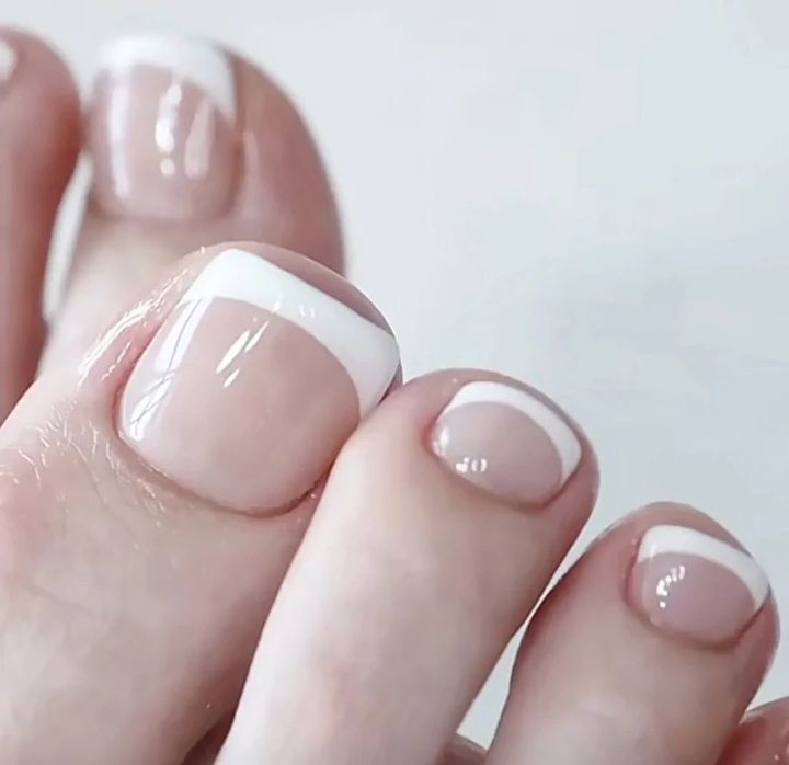 24%20pcs%20Press%20On%20Toe%20nails%20Nail%20Glue%20Included%20French%20Short%20Size%20Square%20Shape%20Nails%20for%20foot%20Includes%20Nails%20Glue%20sheet%C2%A0%20Mini%20file%20Feet%20nails%20-%20Image%202