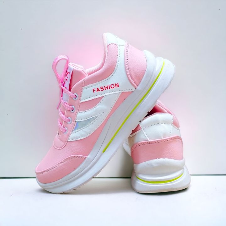 Sports%20Sneaker%20And%20Shoes%20For%20Girls%20And%20Women%20-%20Image%202