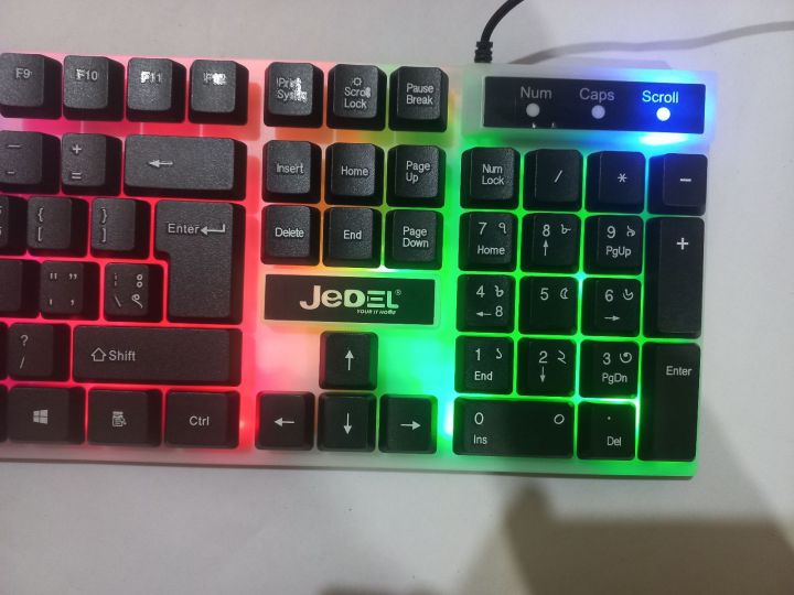 RGB%20GAMING%20KEYBOARD%20With%20multi%20color%20light%20effect,%20works%20in%20mobile%20and%20computer%20-%20Image%207