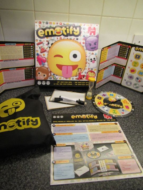 EMOTIFY fun family board games imported
