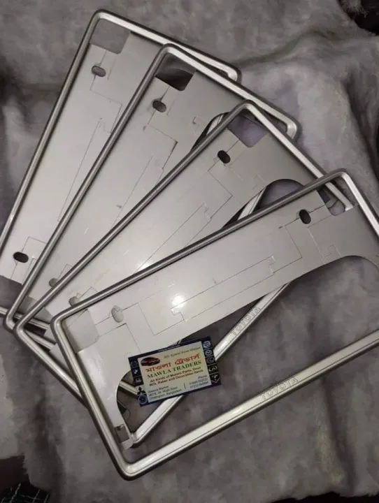 Toyota%20&%20Car%20Licence%20Plate%20Holder%20(1%20pis)%20Car%20Accessories%20-%20Image%205