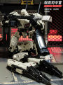 JINGKE Transformation One MGTANK Action Figures robot Toys KO ss114 18cm Toy. 