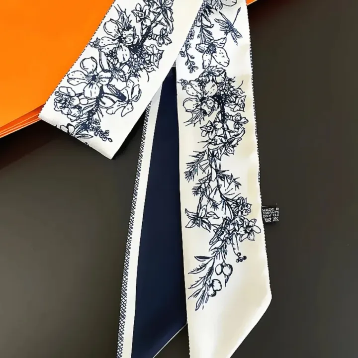 2025%20New%20Design%20%20Scarf%20Women%20Luxury%20Brand%20Scarf%20Skinny%20Bag%20Silk%20Scarves%20Foulard%20Hair%20Neckerchief%20Headband%20For%20Ladies%20-%20Image%206