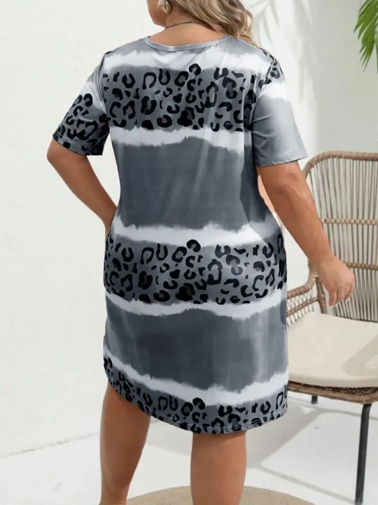 Plus%20Size%20%20Women's%201XL-8XL%20Fashion%20Casual%20Dress%20Short%20Sleeve%20Dress%20Tie%20Dye%20Leopard%20Short%20Sleeve%20V%20Neck%20Slight%20Stretch%20Dress%20-%20Image%204