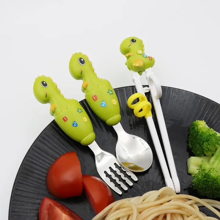 Dinosaur%20Style%20Children%20Practice%20Chopsticks,%20Baby%20Spoon/Fork%20Cutlery%20Storage%20Box%20Set,%20Suitable%20For%203-6%20Years%20Old%20Eating%20Utensils%20-%20Image%204