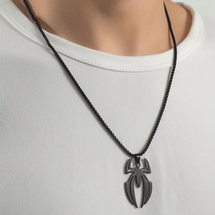 Spider%20Shape%20Cosplay%20Necklace%20Men%20Stainless%20Steel%20Pendant%20Chain%20Choker%20Jewelry%20Accessories%20Props%20%20-%20Image%204