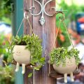 1pc Resin Hanging Planter Pot Rustic Succulent Plant Holder Smiling Face Design With Swing Base Outdoor Garden Indoor Home Decor home decoration item.