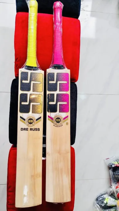 SS%20English%20willow%20Cricket%20bats%20for%20senior%20players%20-%20Image%202