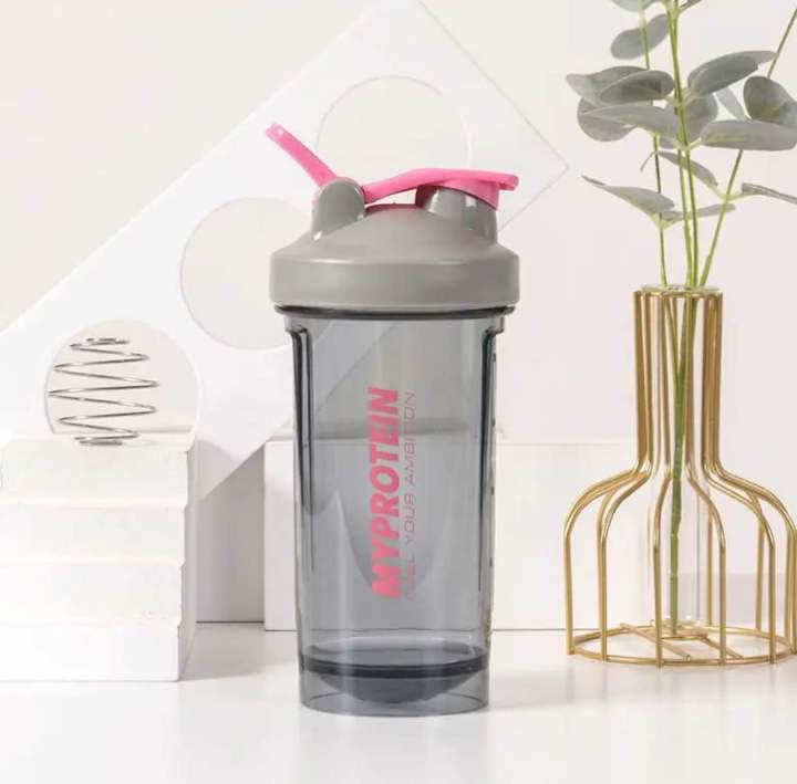 Protein%20Shaker%20Gym%20Bottle%20-%20600%20ml%20Bpa%20Free%20-%20Image%202