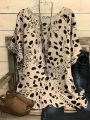Plus Size 1XL-5XL All Over Print T-Shirt, Casual Crew Neck Short Sleeve T-Shirt Women's Plus Size Clothing.