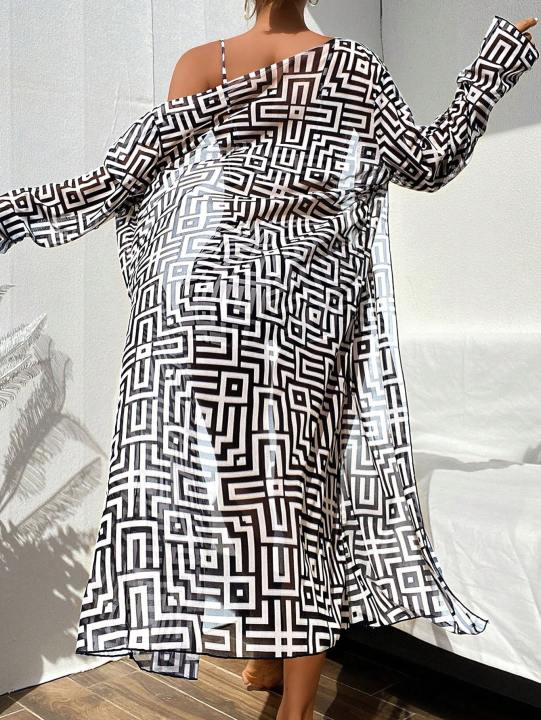 Women's%20Beach%20Summer%20Geometric%20Print%20Three-Piece%20Swimsuit%20Set%20with%20Long%20Sleeve%20Beach%20Cover-Up,%20Polyester%20Knit%20Fabric%20with%20Elasta%20-%20Image%202