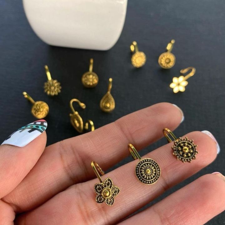 Oxidized%20jewellery%20Black%20silver%20Metal%20nose%20pin%20Non%20piercing%20Clip%20on%20Oxidised%20nose%20ring%20Stud%20for%20Girls%20&%20Ladies%20-%20Image%205