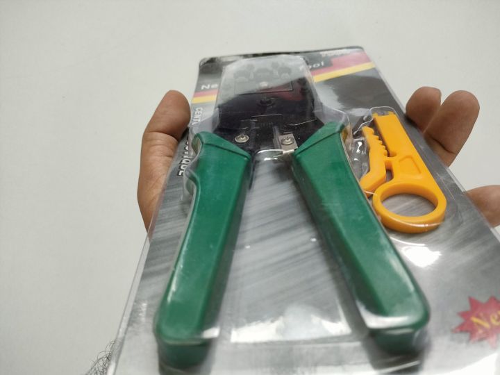 RJ45%203%20in%201%20Network%20LAN%20Ethernet%20Cable%20Crimping%20Crimper%20Cutter%20Multifunctional%20Networking%20Tool%20Set%20Repair%20Kit%20Portable%20Crimper%20Wire%20crimper%20Plier%208P8C%206P6C%204P4C%20Poles%20Cat5%20Cat6%20Cat7%20modular%20connectors%20-%20Image%205