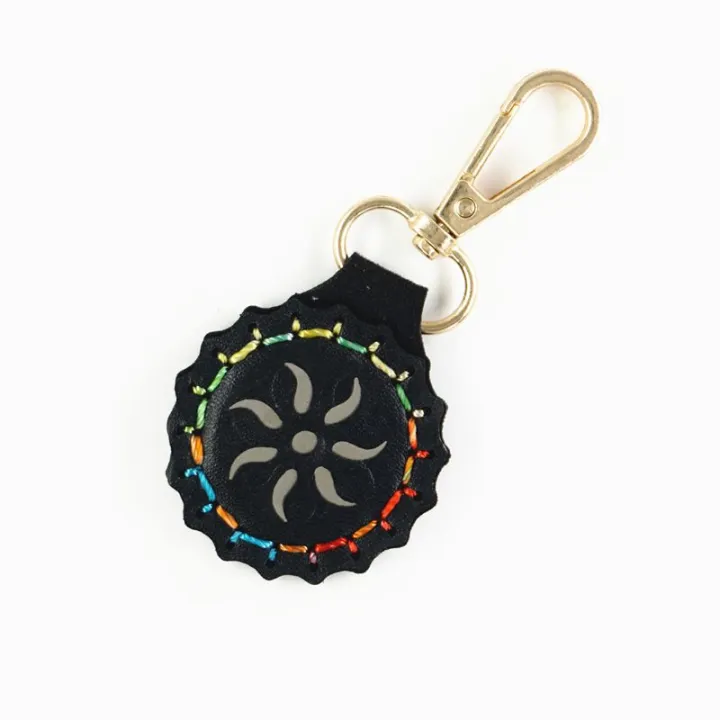 Magnetic%20Leather%20Ammo%20holder%20-%20Image%209