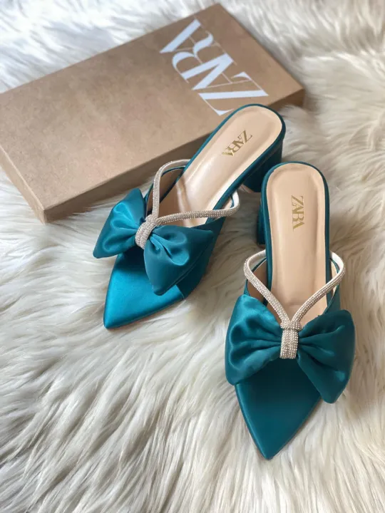 Stylish%20Beautiful%20Block%20Heel%20Shoes%20Collection%20-%20Image%202