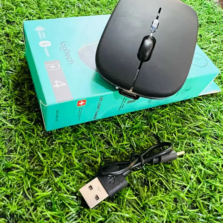 DUEL%20MODE%20LOGITECH%20WIRELESS%20MOUSE%20%E2%80%93%20M150%20-%20Image%206