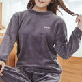 2025 Autumn/Winter Casual Women's Velvet Pajama Round Neck Set Loose Warm Top Elastic Pants Home Warm Wool Set. 