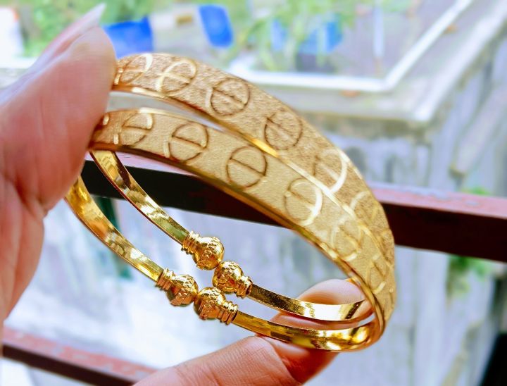 long%20lasting%20stylish%20bracelet%20for%20women%20-%20Image%205
