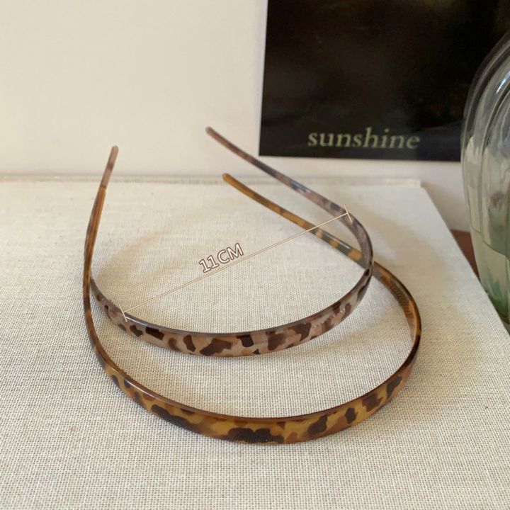 1PC%20Ergonomic%20Tortoiseshell%20Headband,%20No%20Ear%20Pain,%20Better%20Scalp%20Fit,%20Trendy%20Hair%20Accessory,%20Ideal%20for%20All%20-%20Day%20Wear%20-%20Image%203