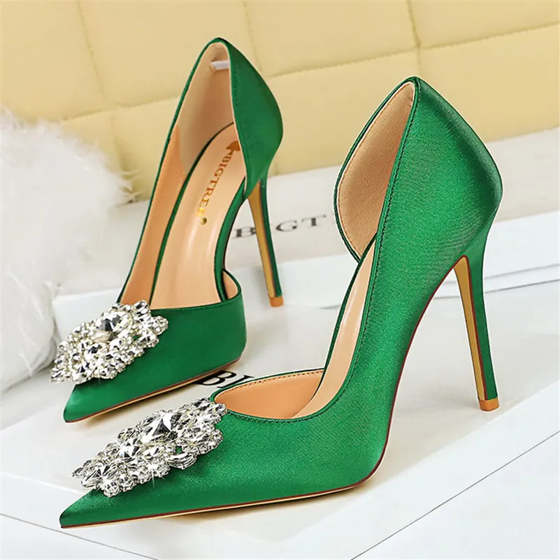 Green small heels best sale