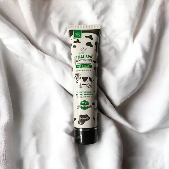 Thai%20spa%20whltenlng%20face%20wash%20-%20Image%202