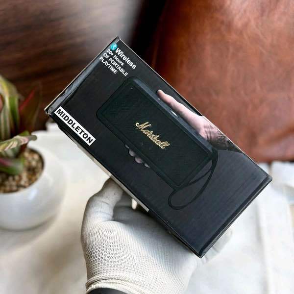 Marshall%20M10%20Portable%20Bluetooth%20Speaker%20%20A%20Grade%20-%20Image%206