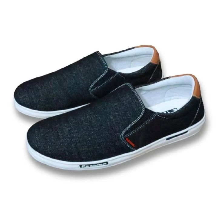 Stylish%20Sneakers%20Shoed%20For%20Men%20-%20Image%203