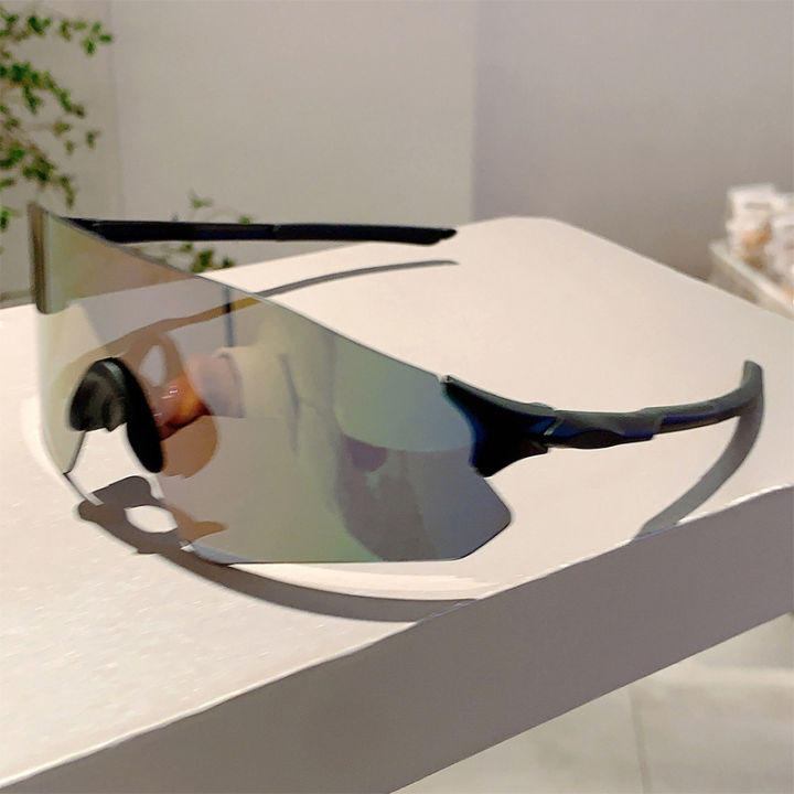 2025%20New%20Personality%20Colorful%20Running%20Mountaineering%20Sunglasses%20Outdoor%20Sports%20Sun%20Glasses%20Bike%20Riding%20Unisex%20Goggles%20for%20Driver%20-%20Image%203