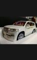 Toyata Land Cruiser Prado V8 -1:24 scale Diecast Model 8 inch. 