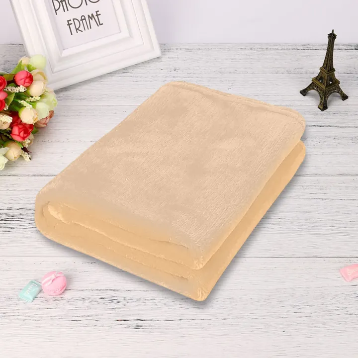 Plain%20Flannel%20Coral%20Blanket%20Small%20Fleece%20Sheet%20Super%20Warm%20Solid%20Micro%20Plush%20Fleece%20Blanket%20Throw%20Rug%20Sofa%20Bedding%20Supplies%20-%20Image%203