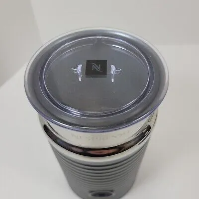 Nespresso%20Aeroccino%203%20Electric%20Milk%20Frother%20Without%20box%20Model%203594%20(Black)%20-%20Image%202