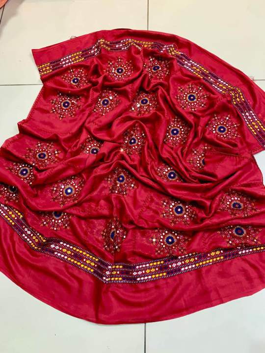 "Authentic Balochi Chadar for Girls - Traditional Handcrafted Elegance"