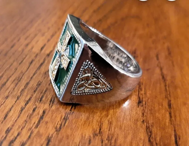 Ireland%20Celtic%20blessing%20ring%20cross%20grandmother%20green%20ring%20male%20cross-border%20goods%20-%20Image%204