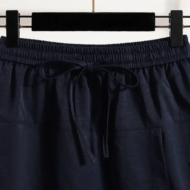 Summer%20Versatile%20High-Waisted%20Casual%20Shorts%20Skirt%20Women's%20Plus%20Size%20Shorts%20Korean-style%20Fashion%20Wide-Leg%20Oversized%C2%A0Half%20Pants%20-%20Image%205