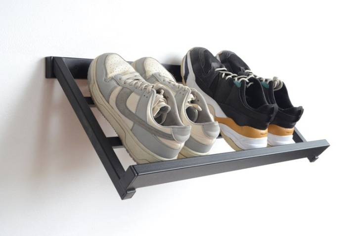 metal%20made%20shoe%20rack%20wall%20stand%20for%204%20pair%20shoes%20-%20Image%207