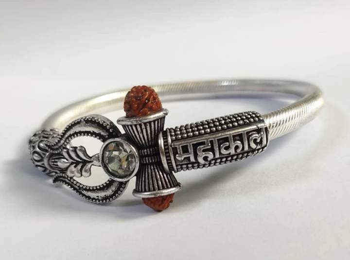 Mahakal Unisex Sliver Plated Rudrakshya Bracelet for Man