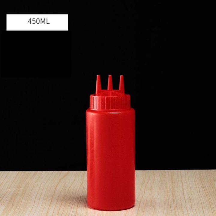 Plastic%20Squeezing%20Sauce%20bottle%20New%20Squeezable%20Graduated%20Jam%20Container%20Salad%203%20Nozzles%20Gravy%20Boats%20-%20Image%207