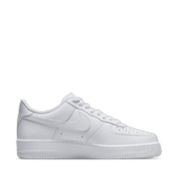 triple%20white%20sneakers%20for%20men%20and%20women%20n.i.k.e%20-%20Image%208
