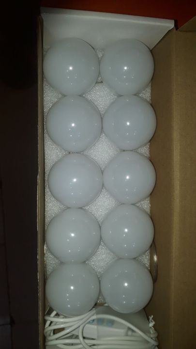 Vanity%20Mirror%20Light%20Adjustable%20with%2010%20Light%20Bulbs%20for%20Makeup%20Dressing%20Table%20/%20LED%20Vanity%20Mirror%20Lights%20Kit%20with%2010%20Dimmable%20Light%20Bulbs%20for%20Makeup%20Vanity%20Table%20Set%20in%20Dressing%20Room%20Lighting%20Fixture%20Strips%20Retractable%20Wire%20USB%20Power%20Supply%20White%20-%20Image%205