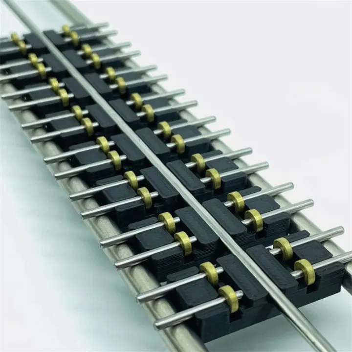 1/87%20Ho%20Scale%20Train%20Track%20Bearing%20Train%20Roller%20Test%20Stand%20With%208%20Rollers%20%2050cm%20Track%20Model%20Accessories%20Train%20Treadmill%20-%20Image%204