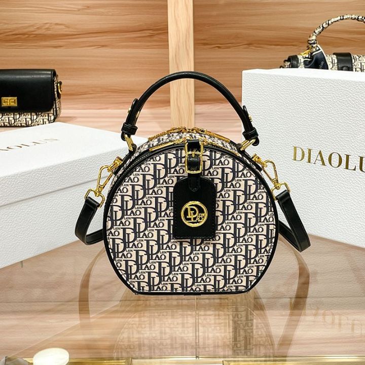 Chen%20DiaoLun%20half%20round%20bag%20women%20bag%20teenagers%20-%20Image%202