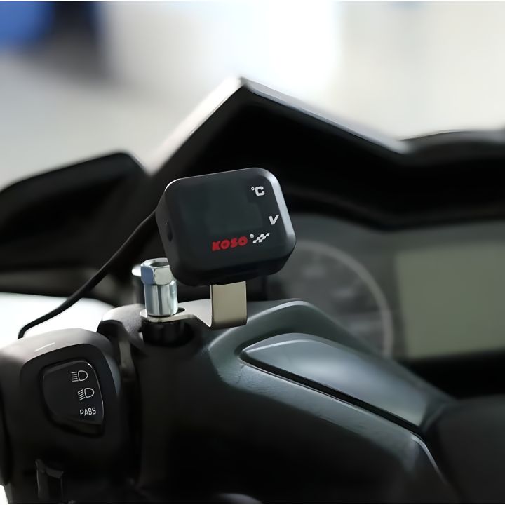 KOSO%20Water%20Temp%20Meter%20Voltmeter%20Gauge%20Motorcycle%20Phone%20USB%20Charger%20Charging%203%20in%201%20Waterproof%20LCD%20Digital%20Display%20-%20Image%204