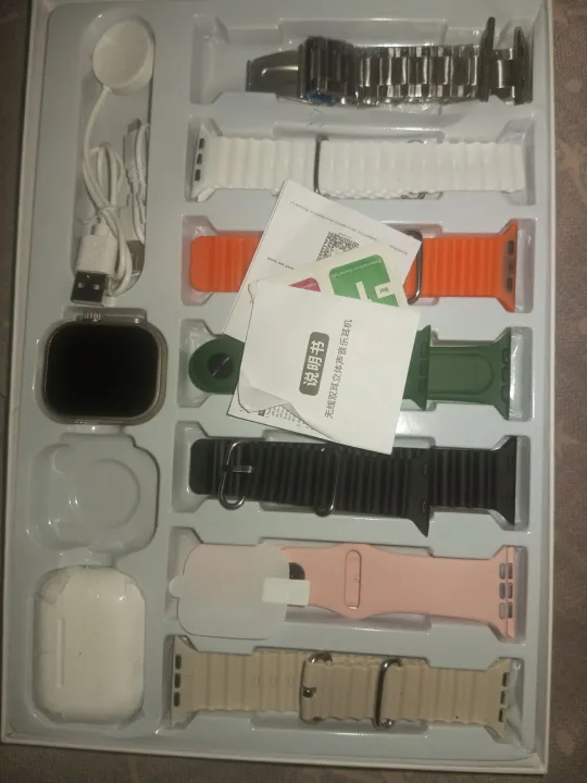 Smart%20Watch%20with%20Ear%20buds%20-%20Image%206