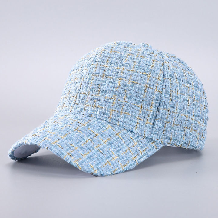 Plaid%20Baseball%20Cap%20-%20Lightweight,%20Adjustable,%20and%20Breathable%20for%20Autumn/Winter%20Outdoor%20Activities%20-%20Image%205